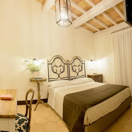 Sant'angelo 3*